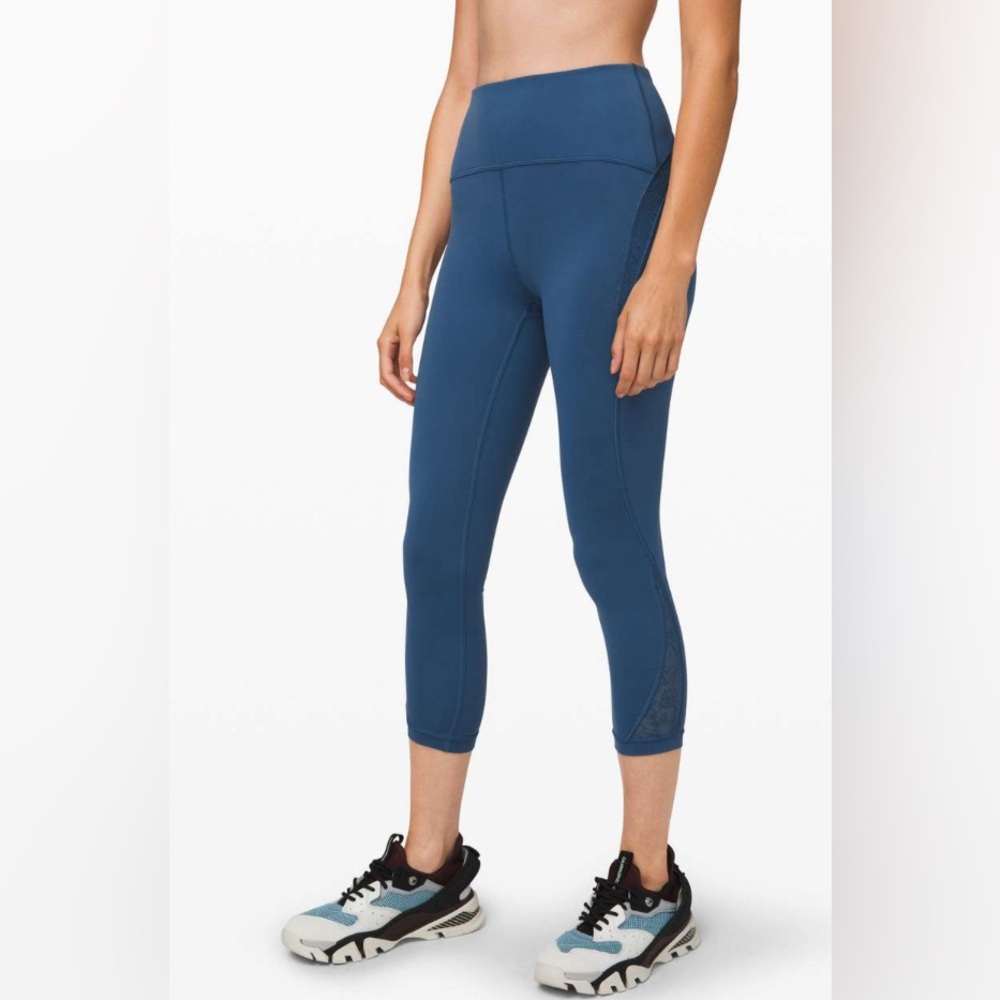 EUC-‎ Lululemon Wonder Under Crop Everlux